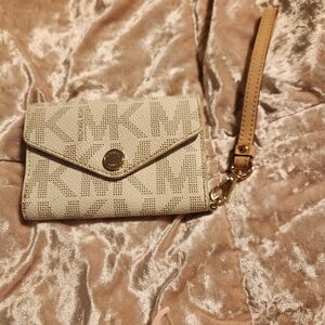 Mk Vintage Wallet/phone Carrier